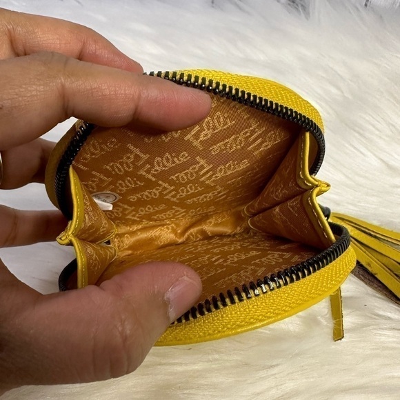 FOLLI FOLLIE coin purse in yellow - Picture 11 of 13